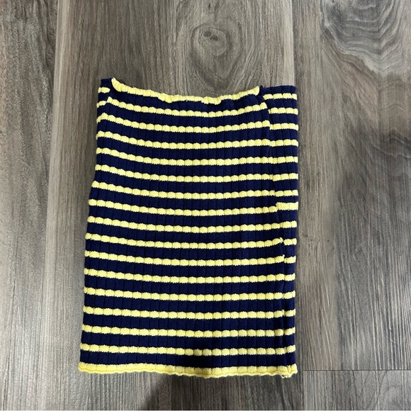 Blue & yellow striped strapless knit top - Picture 2 of 2